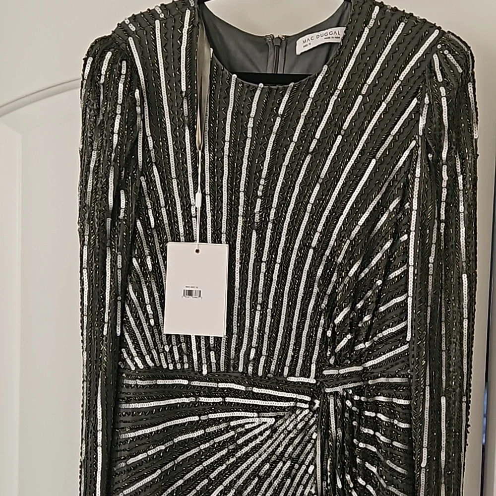 Mac DuggalEmbellished Puff Sleeve Side Knot Gown - Picture 5 of 9